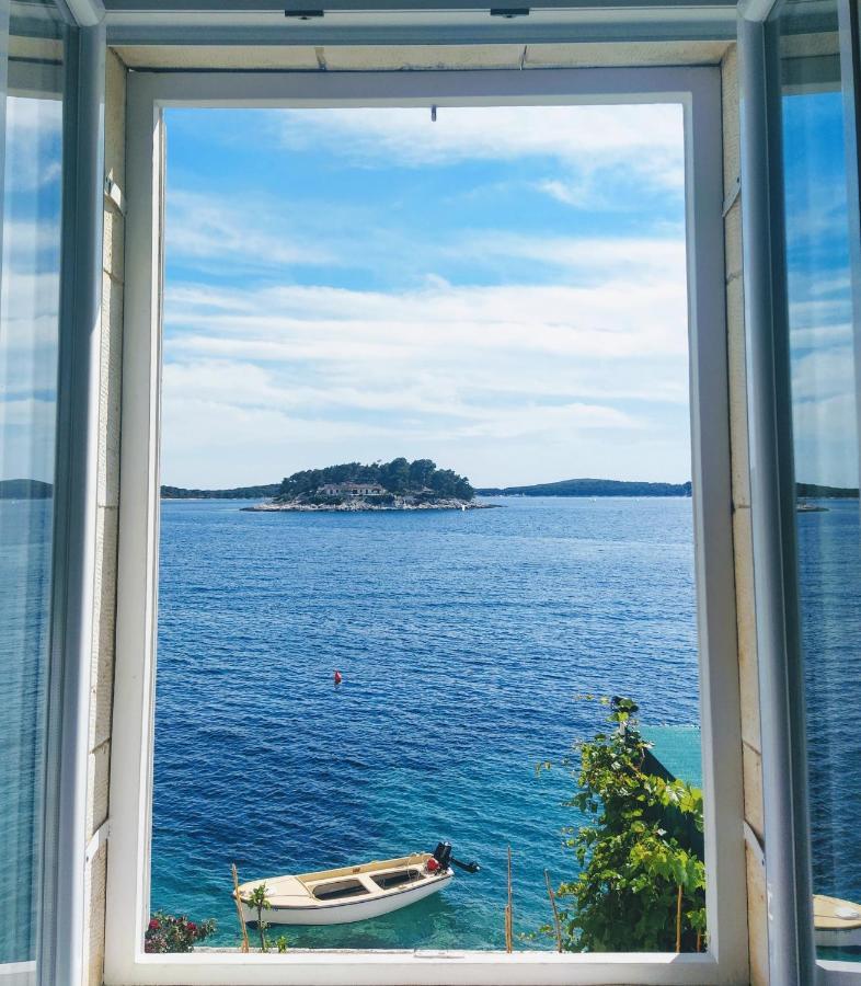 Seafront Rooms Hvar Town Luaran gambar